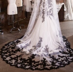 Maggie sottero gothic wedding veil,  black and white